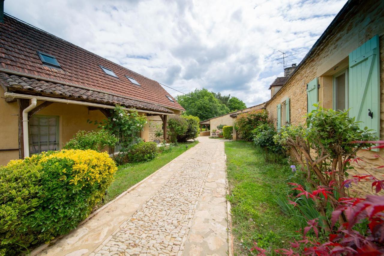 Hôtel de la Ferme Lamy Meyrals Exterior foto